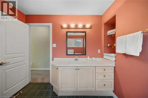 46 Somerset Drive Port Dover ON N0A 1N7