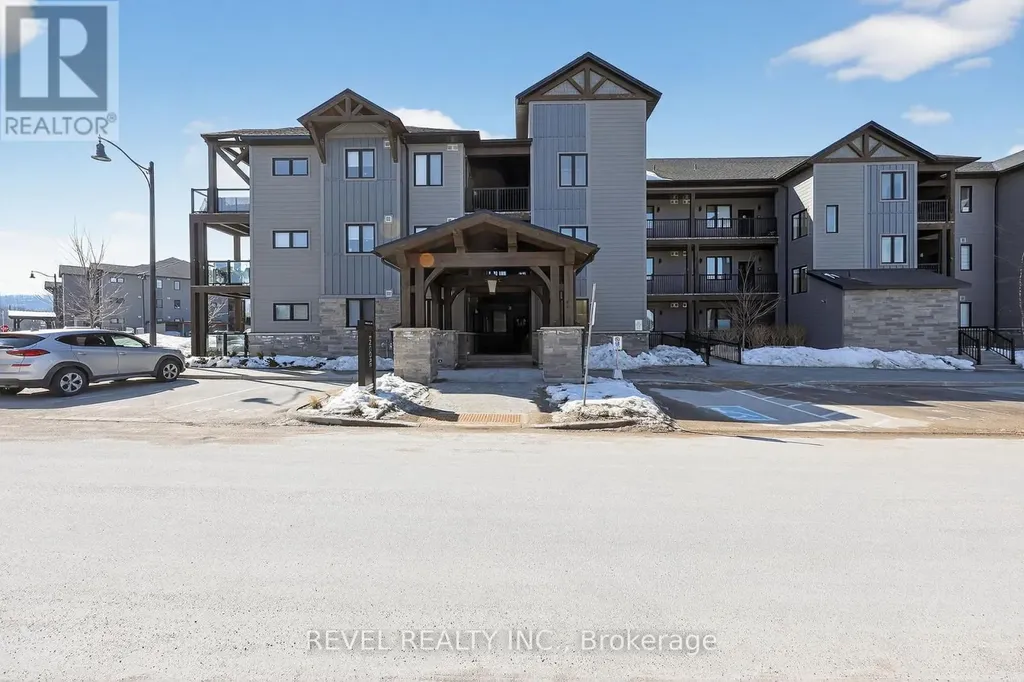 10 Beausoleil Lane Blue Mountains ON L9Y 2X5