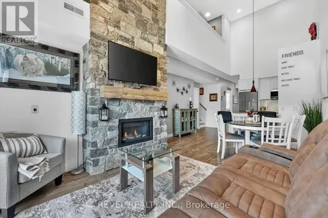 10 Beausoleil Lane Blue Mountains ON L9Y 2X5