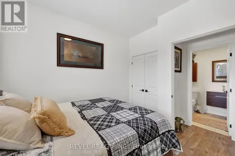 10 Beausoleil Lane Blue Mountains ON L9Y 2X5