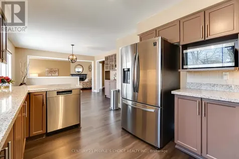 52 Canning Crescent Cambridge ON N1T 1X2