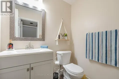 52 Canning Crescent Cambridge ON N1T 1X2