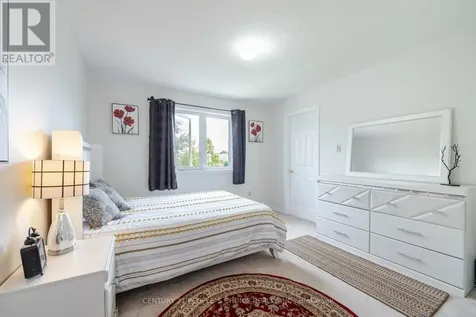 52 Canning Crescent Cambridge ON N1T 1X2
