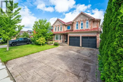 52 Canning Crescent Cambridge ON N1T 1X2