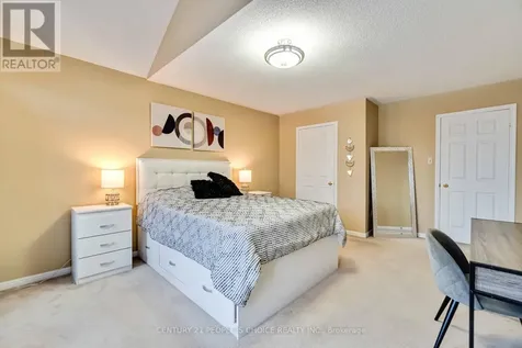 52 Canning Crescent Cambridge ON N1T 1X2
