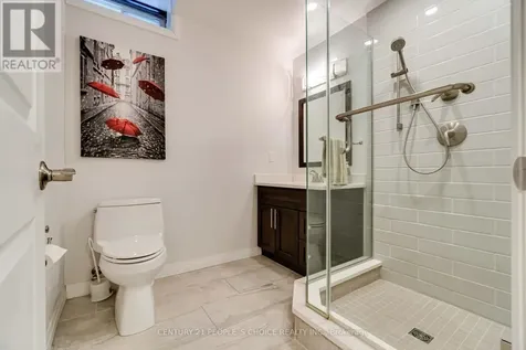 52 Canning Crescent Cambridge ON N1T 1X2