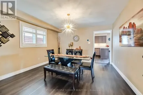 52 Canning Crescent Cambridge ON N1T 1X2