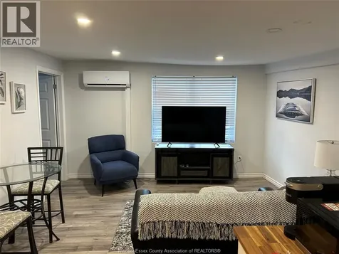 493 University Avenue West Windsor ON N9A 5P9