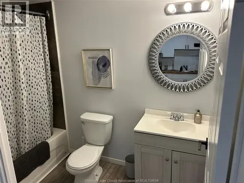 493 University Avenue West Windsor ON N9A 5P9
