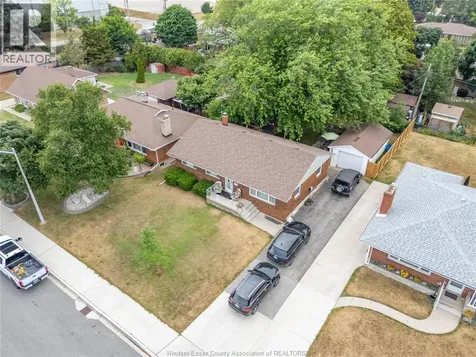 7 Gladstone Avenue Leamington ON N9Y 2H4