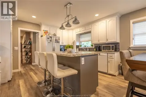 7 Gladstone Avenue Leamington ON N9Y 2H4