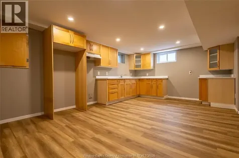 7 Gladstone Avenue Leamington ON N9Y 2H4