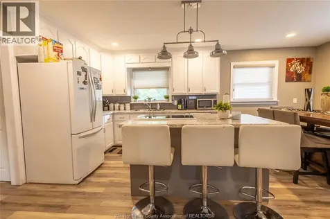 7 Gladstone Avenue Leamington ON N9Y 2H4