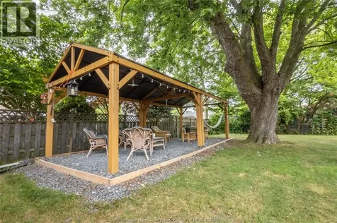 7 Gladstone Avenue Leamington ON N9Y 2H4