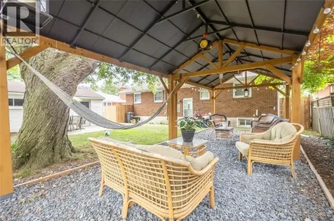 7 Gladstone Avenue Leamington ON N9Y 2H4