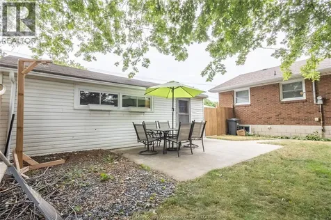 7 Gladstone Avenue Leamington ON N9Y 2H4