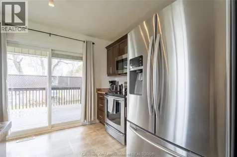30 St Michael Avenue Chatham ON N7M 2E4