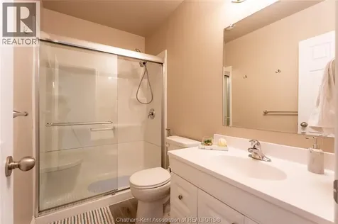 30 St Michael Avenue Chatham ON N7M 2E4