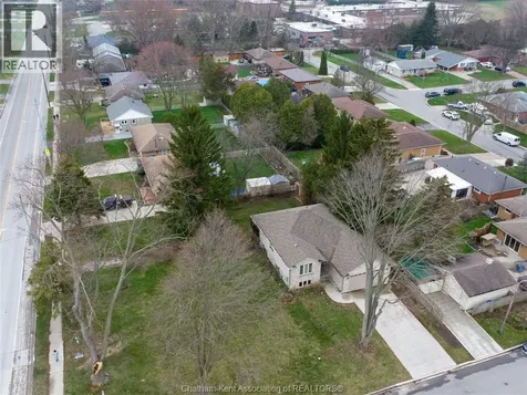 30 St Michael Avenue Chatham ON N7M 2E4