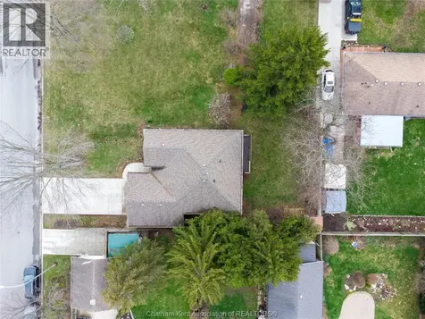 30 St Michael Avenue Chatham ON N7M 2E4