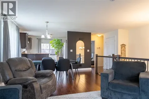30 St Michael Avenue Chatham ON N7M 2E4