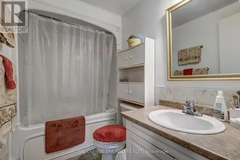 58 Vanbuskirk Drive St. Thomas ON N5R 4Z2
