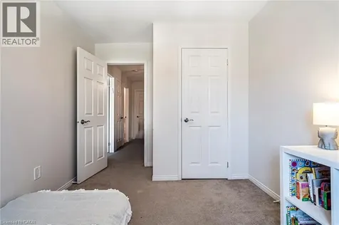 10 Davidson Boulevard Dundas ON L9H 7N9