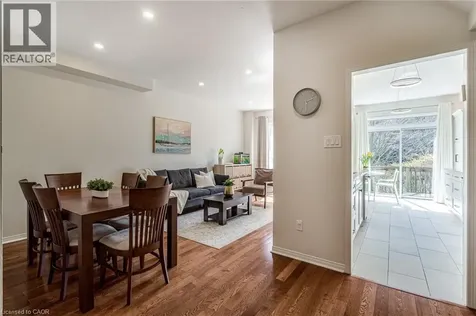 10 Davidson Boulevard Dundas ON L9H 7N9