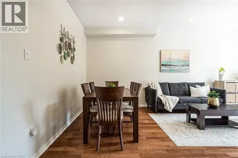 10 Davidson Boulevard Dundas ON L9H 7N9