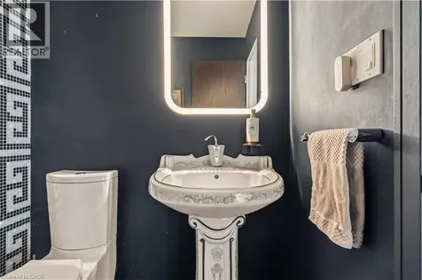 78 Terrace Drive Dundas ON L9H 3X2