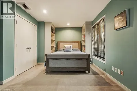 78 Terrace Drive Dundas ON L9H 3X2