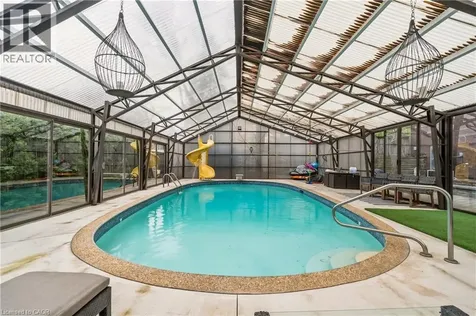 78 Terrace Drive Dundas ON L9H 3X2