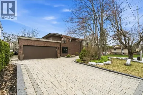 78 Terrace Drive Dundas ON L9H 3X2