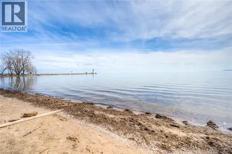 11 Glenwood Street Port Dover ON N0E 1N0