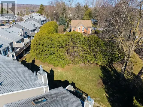 100 Alice Street West Blue Mountains ON N0H 2P0