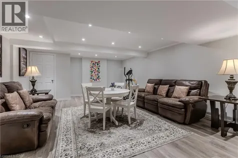 209 Portage Lane Mount Hope ON L0R 1W0