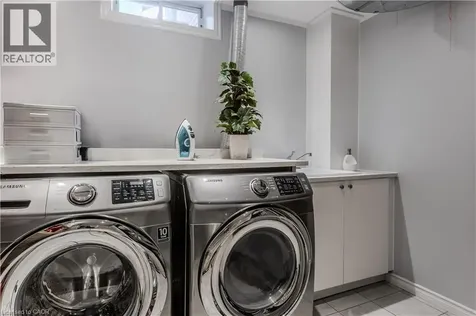 209 Portage Lane Mount Hope ON L0R 1W0
