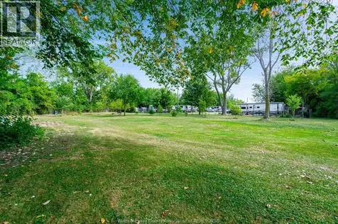 633 Point Pelee Drive Leamington ON N8H 3V4