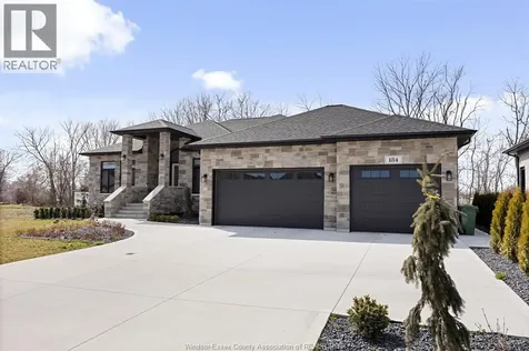 184 Grandview Kingsville ON N9Y 0C6
