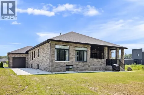 184 Grandview Kingsville ON N9Y 0C6