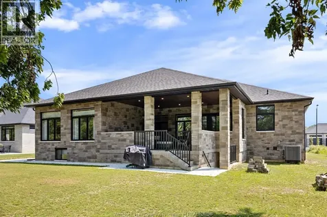 184 Grandview Kingsville ON N9Y 0C6