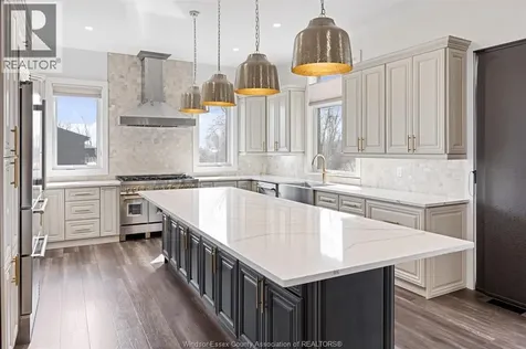 184 Grandview Kingsville ON N9Y 0C6