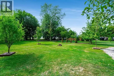 633 Point Pelee Drive Leamington ON N8H 3V4
