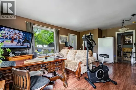 633 Point Pelee Drive Leamington ON N8H 3V4
