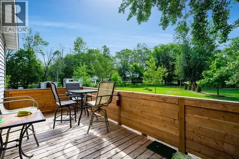 633 Point Pelee Drive Leamington ON N8H 3V4
