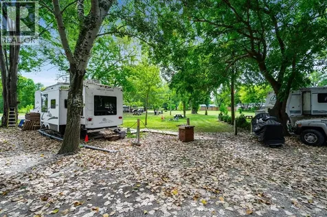 633 Point Pelee Drive Leamington ON N8H 3V4