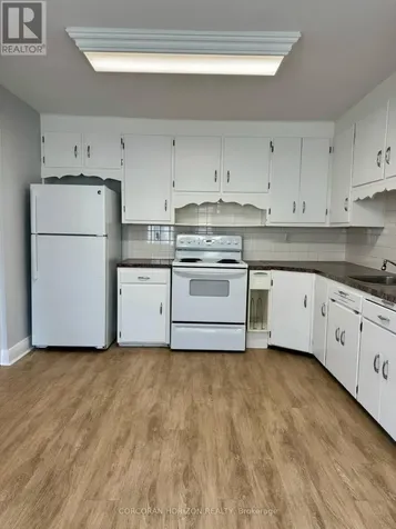 52 Walter Street Kitchener ON N2G 1S1