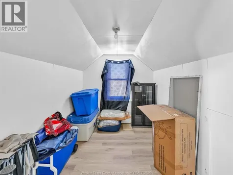 12357 Renaud Street Tecumseh ON N8N 1P9