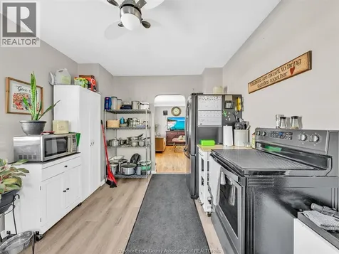 12357 Renaud Street Tecumseh ON N8N 1P9