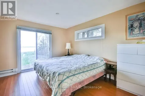 1467 Cunningham Crescent Severn ON L3V 7E1